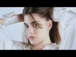 Medavita Glossynation Extreme Makeover Liquid Light Fluido Laminante Lucentezza Estrema 200ml -Bellezza e Lusso hqdefault 4 12